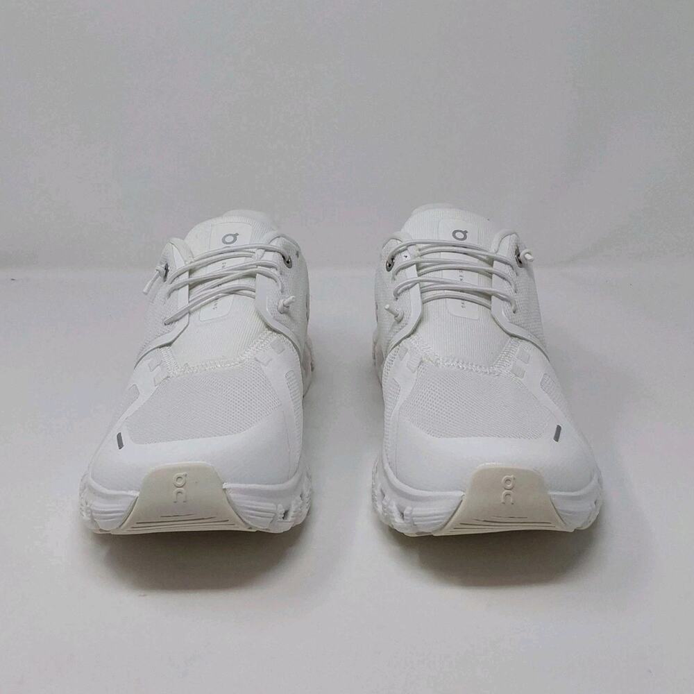 On Running Men's Cloudswift Sneakers in White - Picture 2 of 16